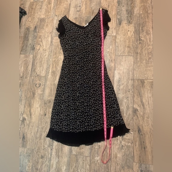 Women’sKaravan XL black flutter sleeve floral midi dress Preloved good condition - Picture 5 of 7